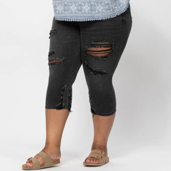 NWT Judy Blue Capris Plus Size 20W - Picture 2 of 9